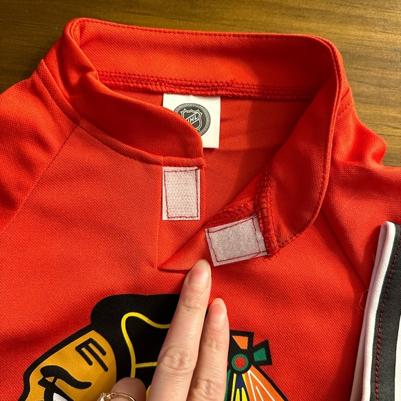 Blackhawks Jersey for Dogs Size Large - Picture 5 of 8